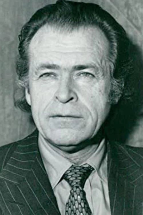 Photo of Hugh Millais