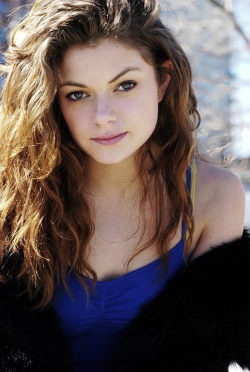 Photo of Izzie Steele