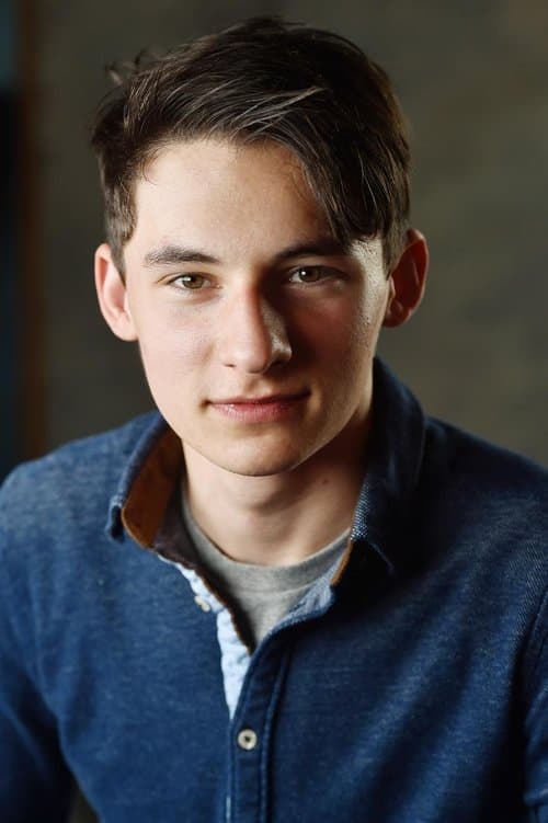 Photo of Jared Gilmore