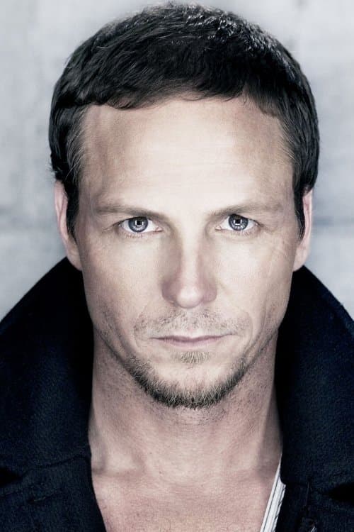Photo of Jason Wiles