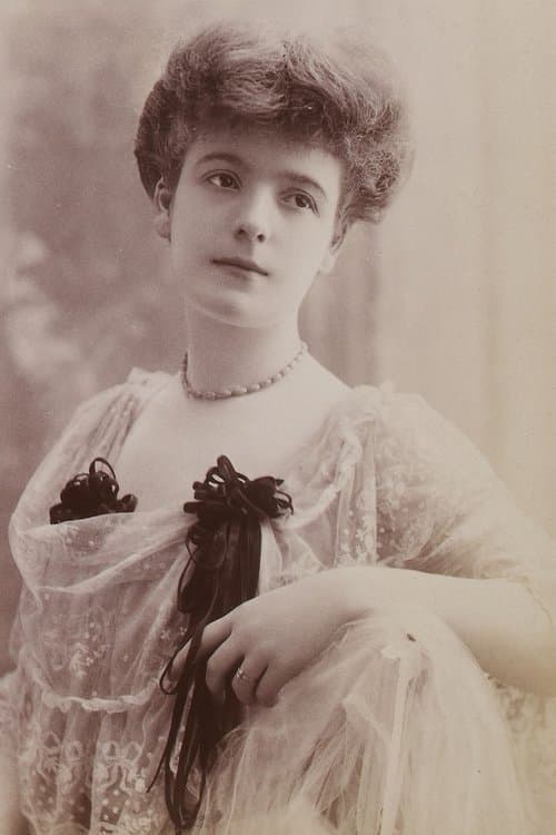 Photo of Jeanne Lion
