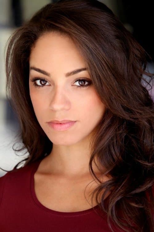 Photo of Jenn Pinto