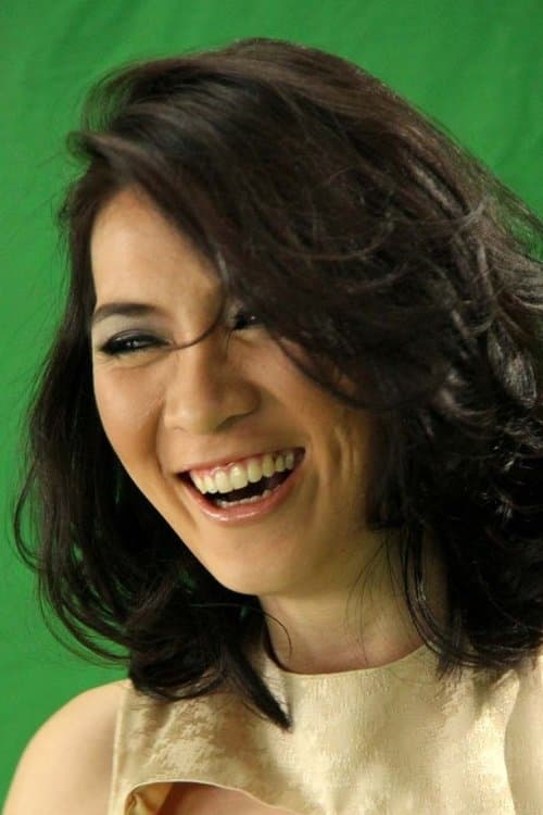 Photo of Jennifer Arnelita