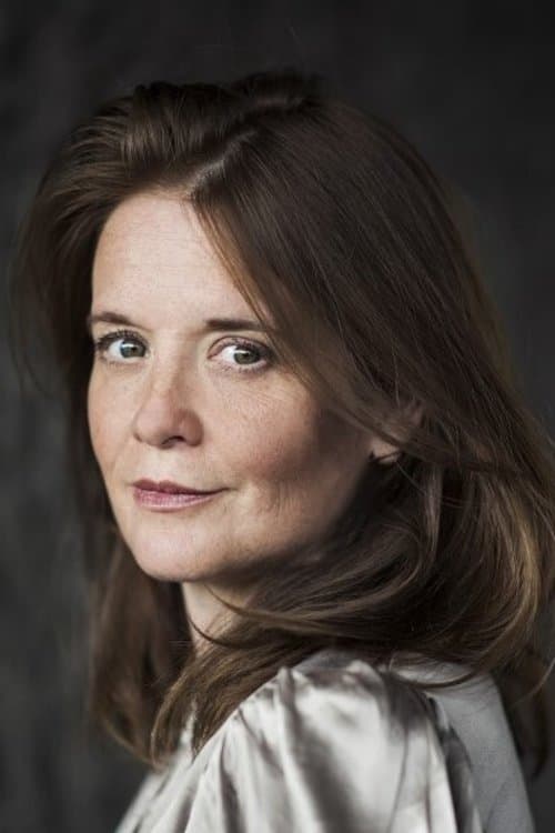 Photo of Jo McInnes