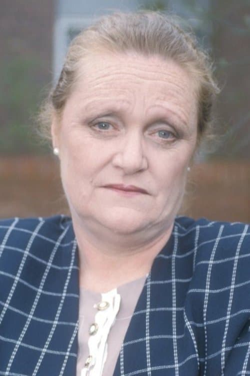 Photo of Jo Warne