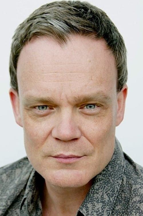 Photo of Joel Tobeck