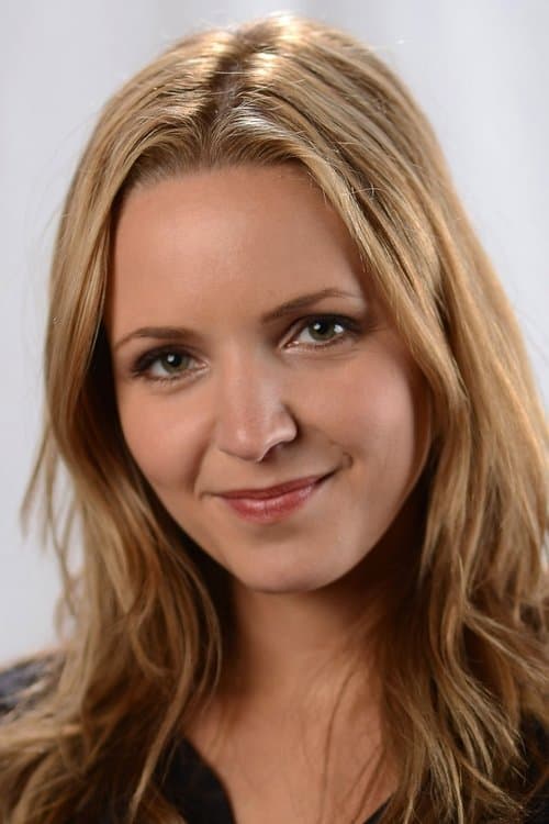 Photo of Jordana Spiro