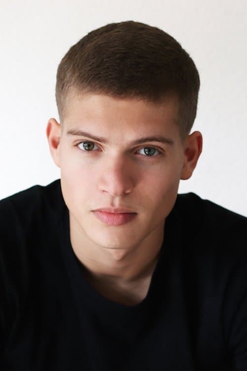 Photo of Josha Stradowski