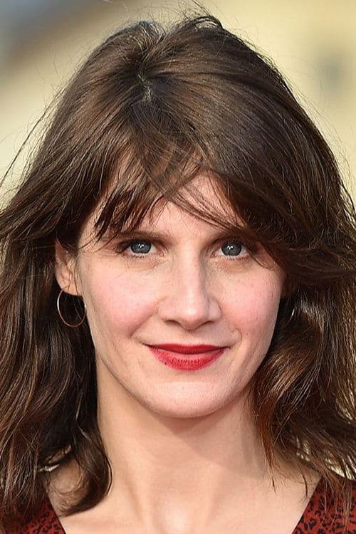 Photo of Judith Chemla