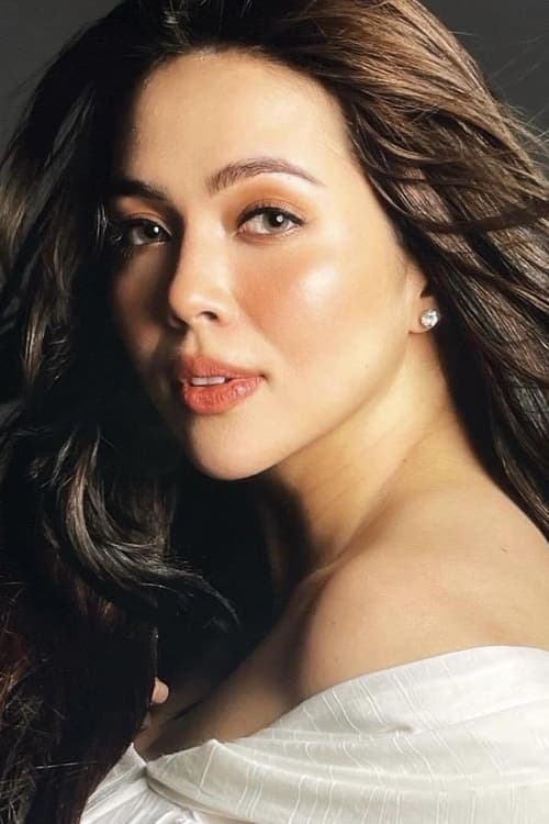 Photo of Julia Montes