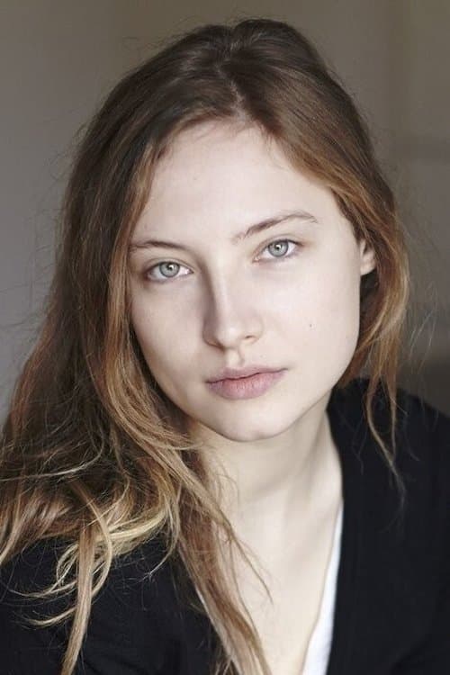 Photo of Julia Roy