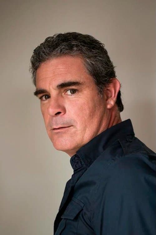 Photo of Julián Legaspi
