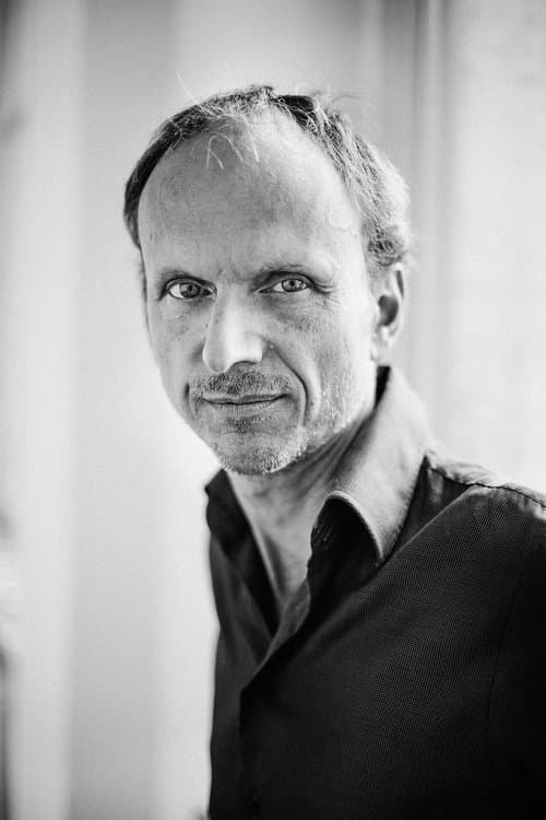 Photo of Julian Rosefeldt
