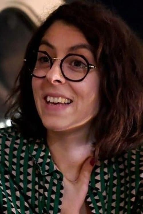 Photo of Julie Manoukian