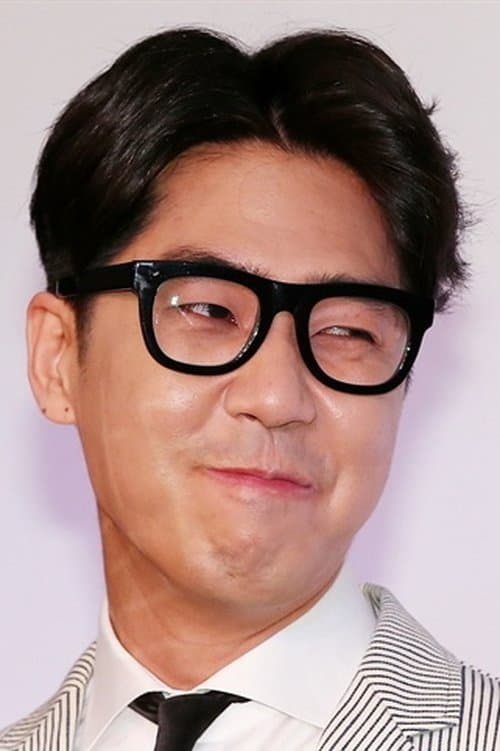 Photo of Jung Joon-il