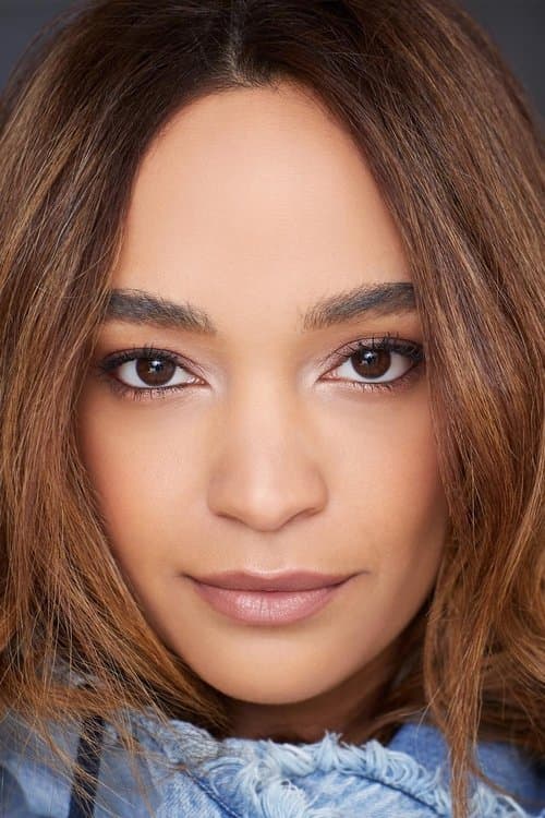 Photo of Justine Herron