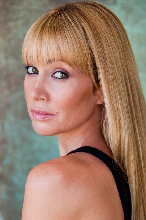 Photo of Kari Ruth