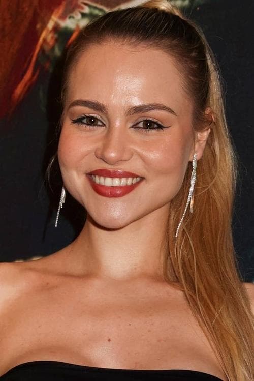 Photo of Karolina Ugrenyuk