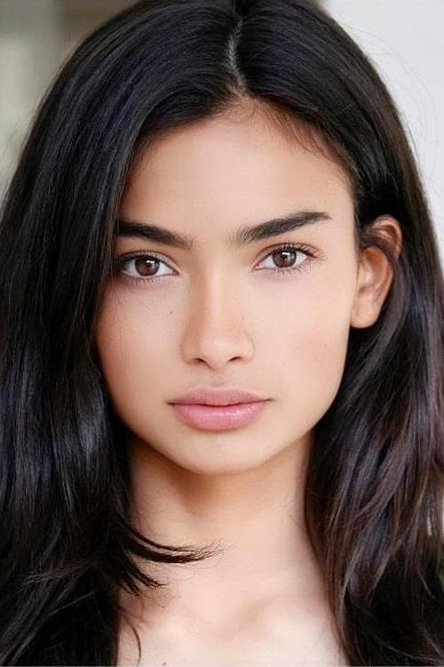 Photo of Kelly Gale