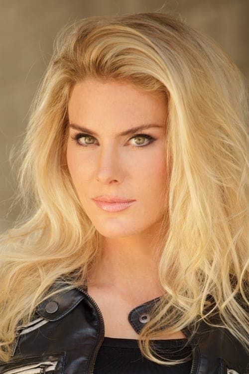 Photo of Kelly Greyson