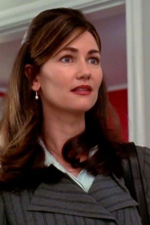 Photo of Kelly Miracco