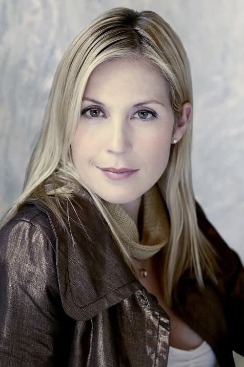 Photo of Kelly Rutherford