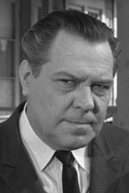 Photo of Kelly Thordsen