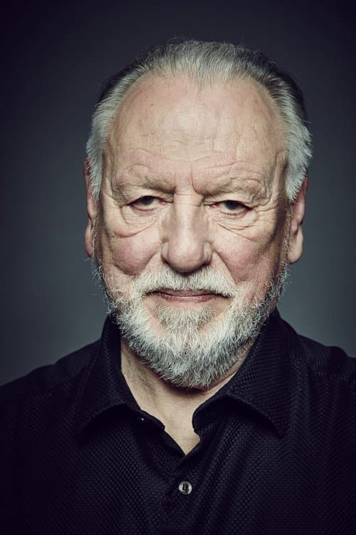 Photo of Kenneth Cranham