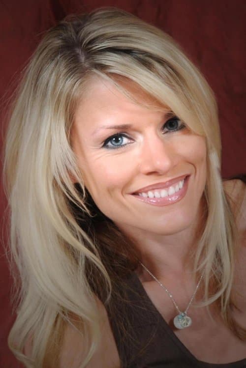 Photo of Kerri Hoskins
