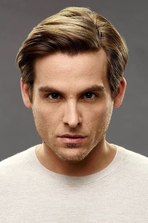 Photo of Kevin Zegers
