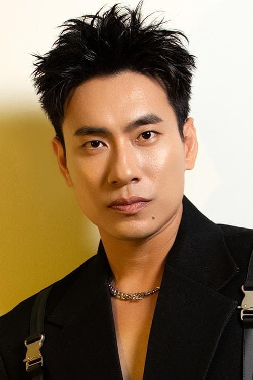 Photo of Kiều Minh Tuấn