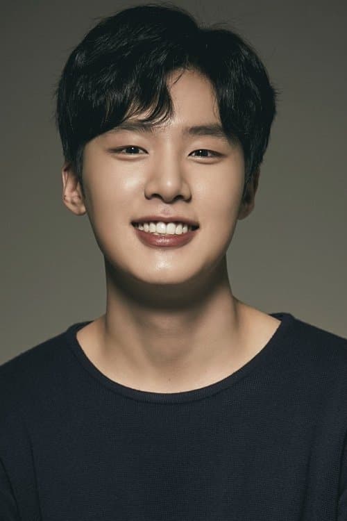 Photo of Kim Dong-hee