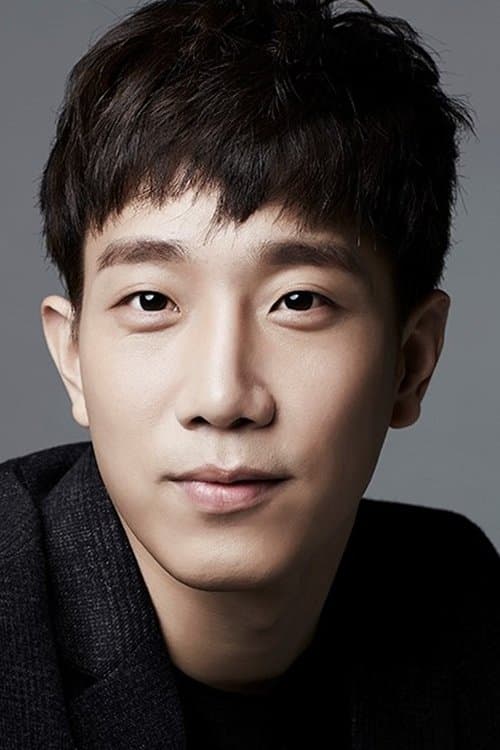 Photo of Kim Min-sik
