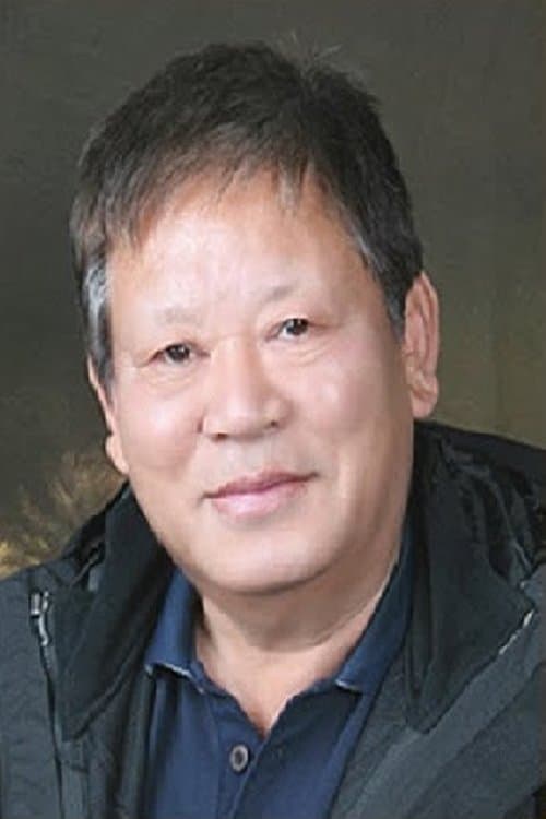 Photo of Kuk-Jeong-Hwan