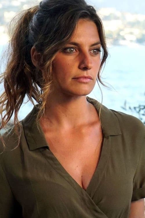 Photo of Laëtitia Milot