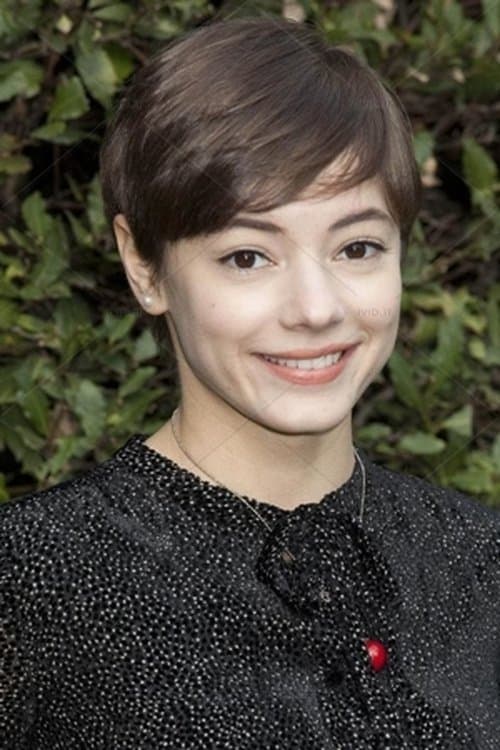 Photo of Laura Glavan