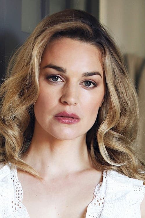 Photo of Laura Gordon