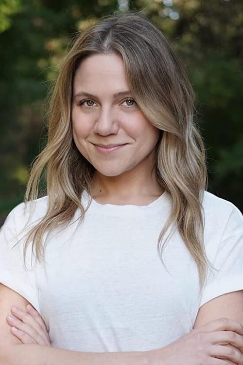 Photo of Lauren Collins