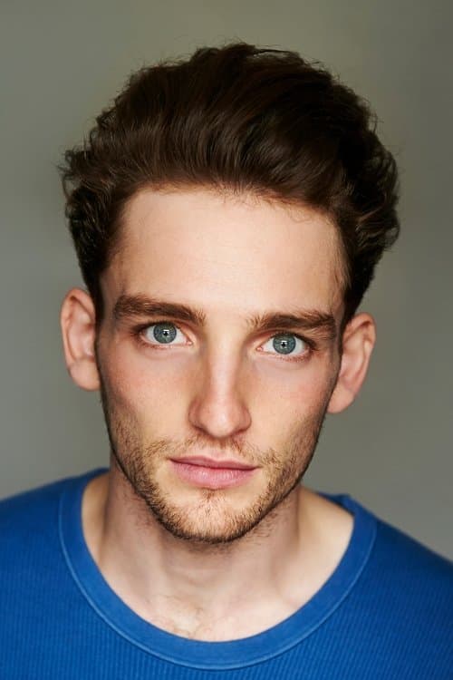 Photo of Laurie Davidson