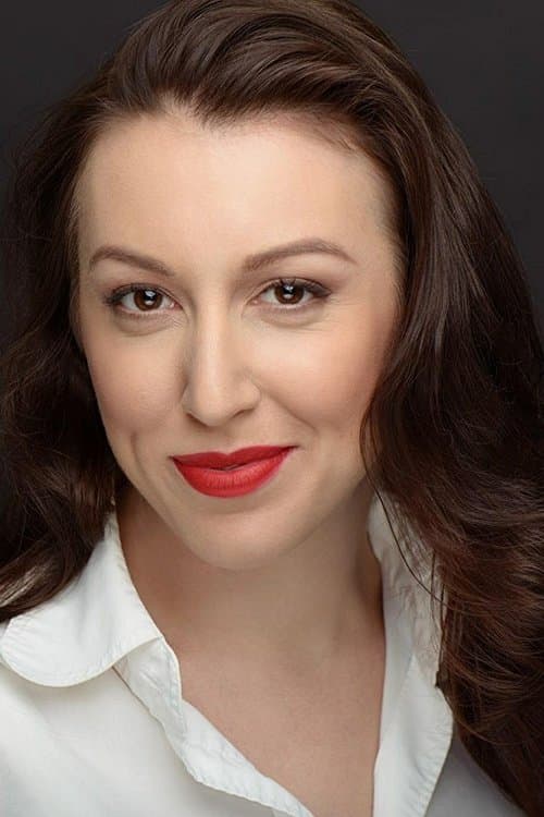 Photo of Leah Roberts