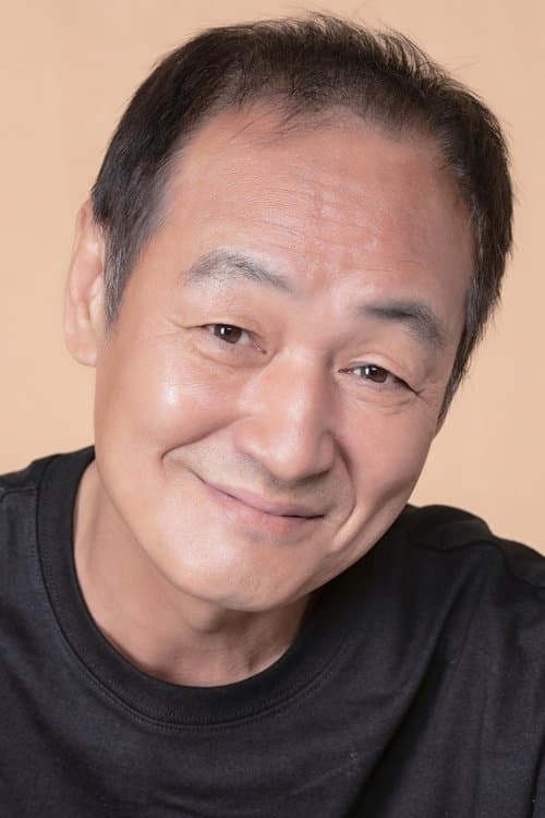Photo of Lee Eol