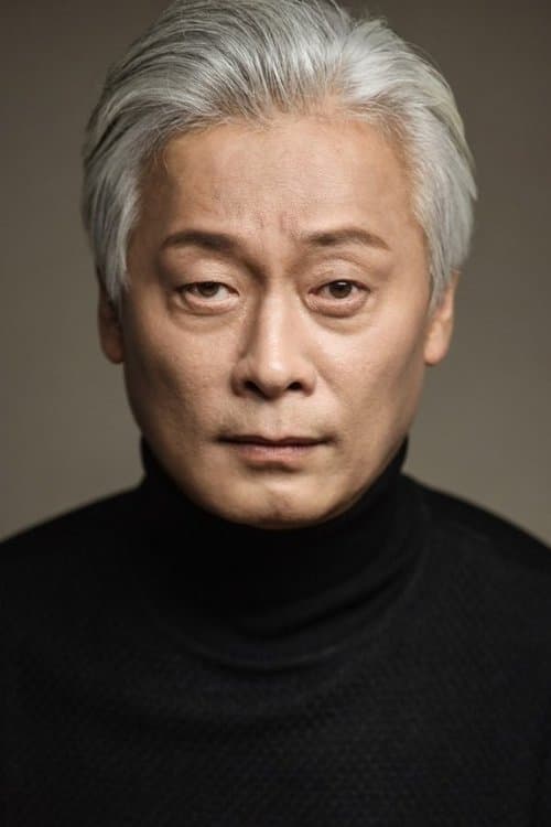 Photo of Lee Hwang-eui