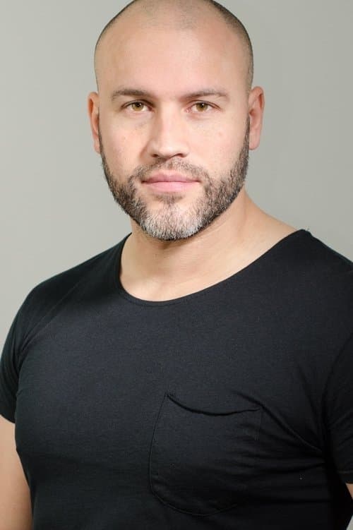 Photo of Lee Rumohr