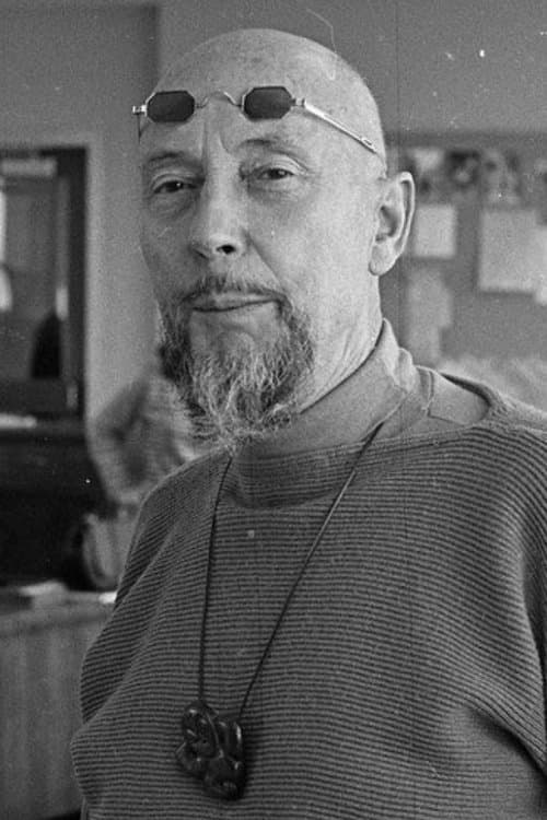 Photo of Len Lye