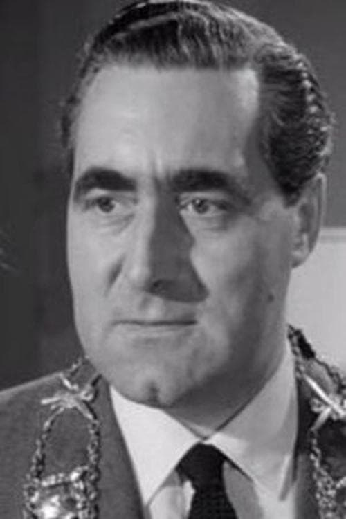 Photo of Leslie Sands