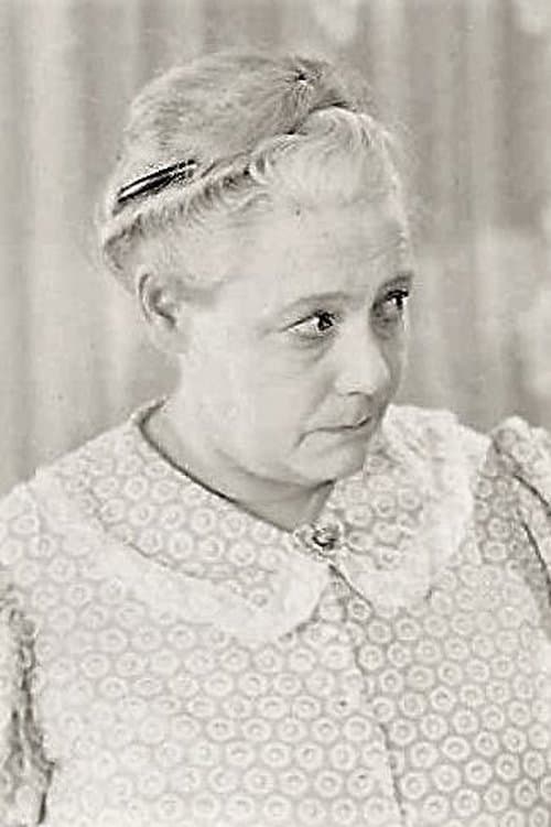 Photo of Lillian Langdon