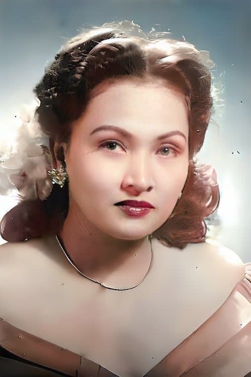 Photo of Linda Estrella