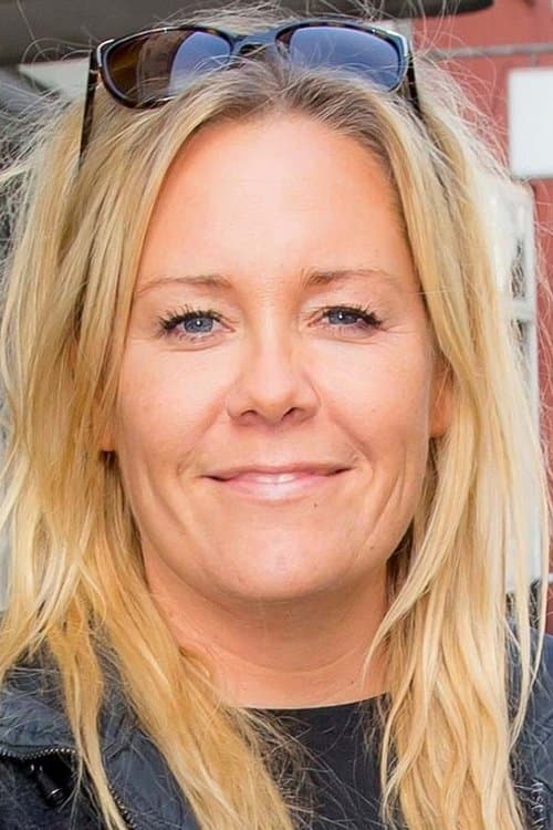 Photo of Linda Petersen