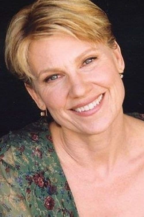 Photo of Lindsay Crouse