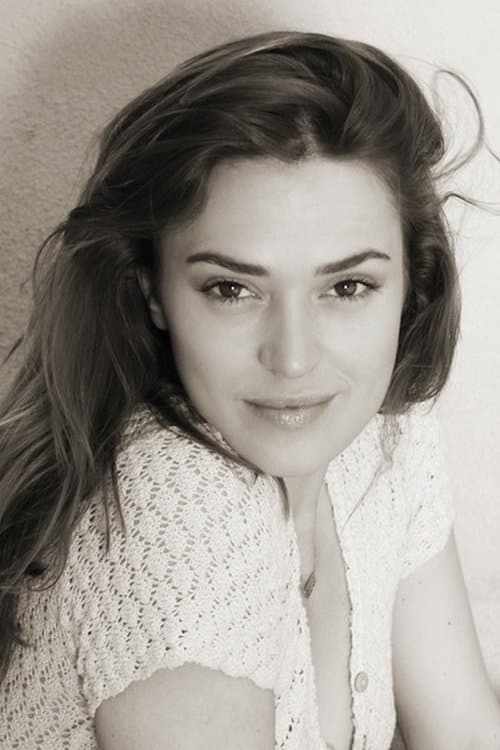 Photo of Lisa Bor